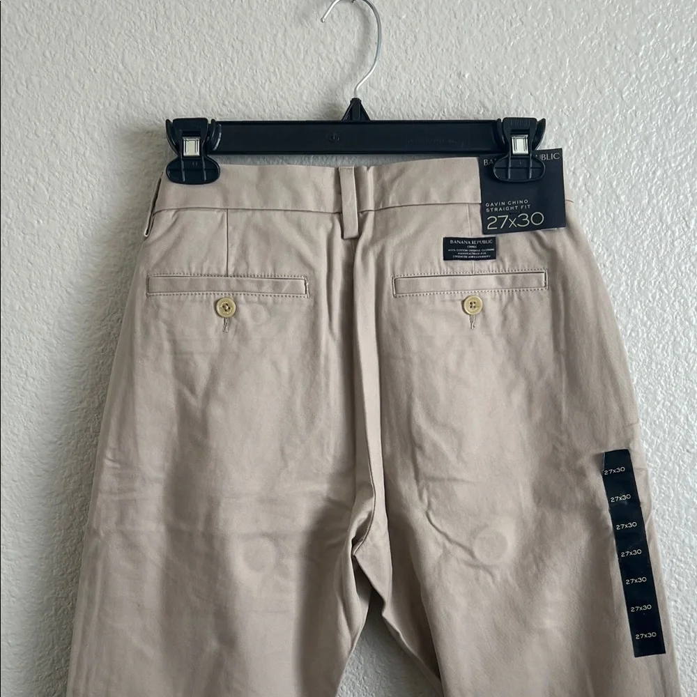 NWT Banana Republic Gavin Beige Chinos 27x30. Was $59
